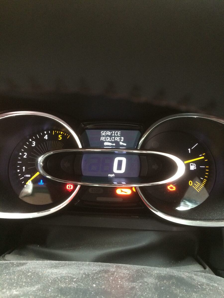 Renault instrument cluster after a service
